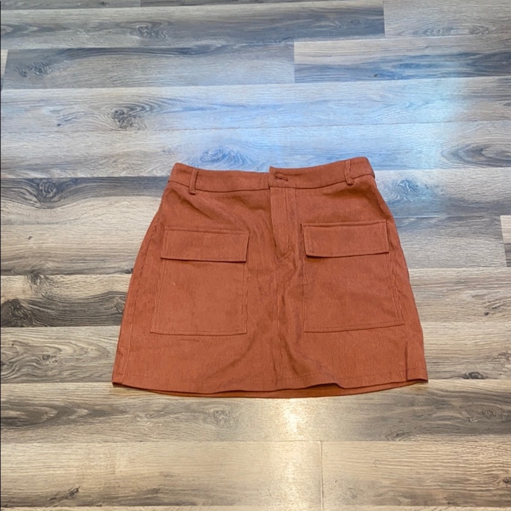 Coral skirt